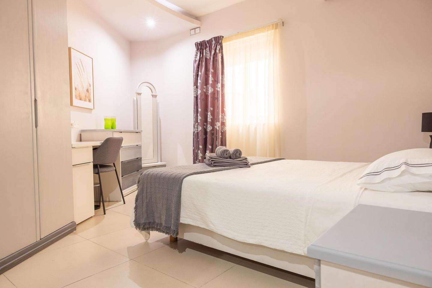 Balluta Bay Spacious Apt - 2Br Sliema Exterior photo